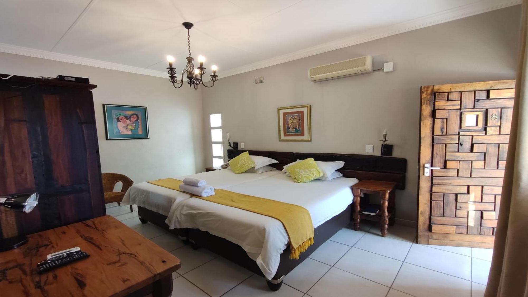 Bird'S Nest Guest House Keetmanshoop Zimmer foto