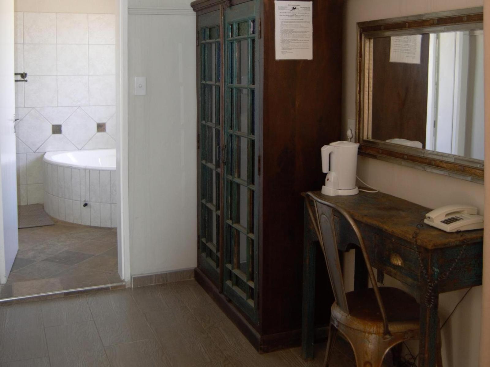 Bird'S Nest Guest House Keetmanshoop Zimmer foto